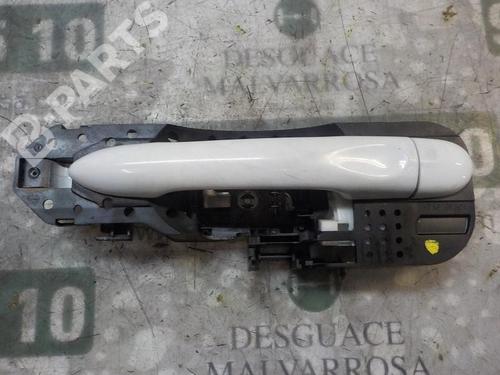 Used Rear left exterior door handle Rear left exterior door handle RENAULT MEGANE III Hatchback (BZ0/1_, B3_) 1.2 TCe (BZ2B, BZ11) (116 hp) 3857942 3857942