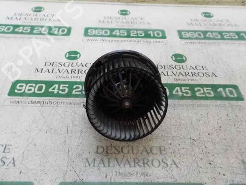 Used Heater blower motor Heater blower motor CITROËN C4 CACTUS 1.2 THP 110 (110 hp) 4829160 4829160