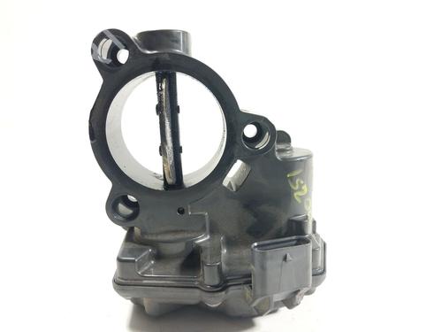 Used Throttle body BMW 1 (F40) 118 d (150 hp) 19778022