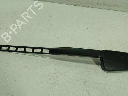 Used Front windshield wiper arm Front windshield wiper arm 37148714 37148714