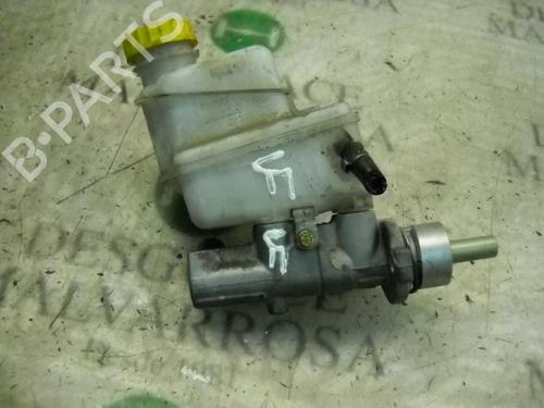 Used Brake master cylinder Brake master cylinder LANCIA YPSILON (843_) 1.2 (843.AXA1A) (60 hp) 4030388 4030388