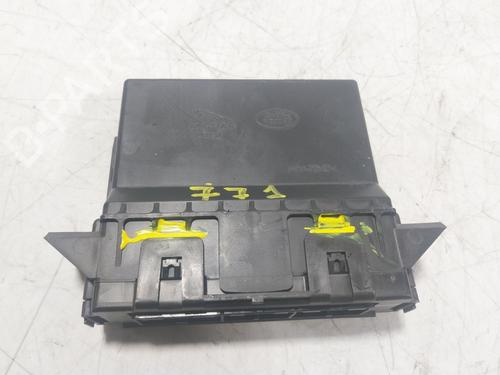 Used Electronic module LAND ROVER RANGE ROVER SPORT II (L494) 3.0 TDV6 4x4 (258 hp) 19272101