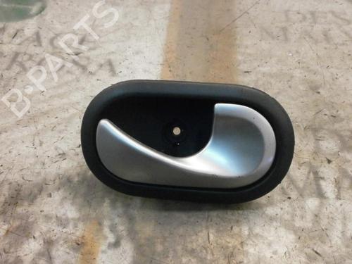 Used Rear right interior door handle RENAULT CLIO III Grandtour (KR0/1_) [2007-2025]  3790266
