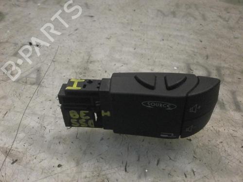 Used Electronic module Electronic module RENAULT LAGUNA II (BG0/1_) 1.9 dCi (BG08, BG0G) (120 hp) 3737831 3737831