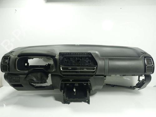 Used Dashboard Dashboard CITROËN C5 AIRCROSS (A_) 1.5 BlueHDi 130 (ACYHZJ, ACYHZR) (131 hp) 40552947 40552947