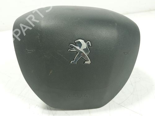 Used Driver airbag PEUGEOT 208 I (CA_, CC_) 1.2 PureTech 82 (82 hp) 28674160
