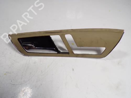Used Front left interior door handle Front left interior door handle MERCEDES-BENZ S-CLASS (W221, V221) S 320 CDI (211 hp) 8493010 8493010