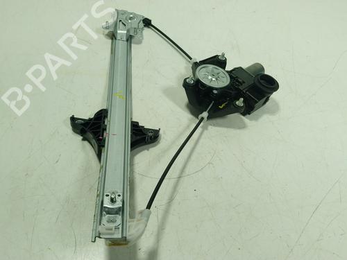 Elevalunas delantero izquierdo TOYOTA YARIS (_P21_, _PA1_, _PH1_) 1.5 Hybrid (MXPH10, MXPH11) (116 hp) 31089350