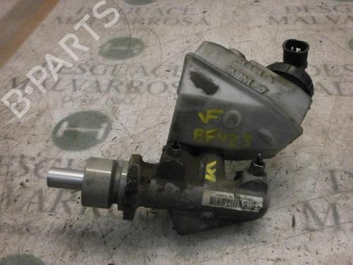 Used Brake master cylinder RENAULT KANGOO Express (FC0/1_) [1997-2025]  3748083