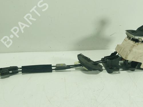 Used Gear lever PEUGEOT 2008 II (UD_, US_, UY_, UJ_, UR_, UC_) 1.2 PureTech 100 (USHNK) (101 hp) 27468006