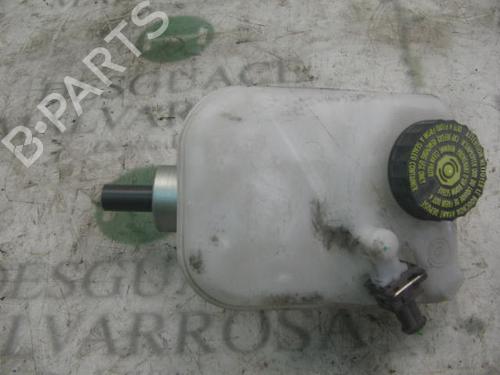 Used Brake master cylinder Brake master cylinder CITROËN XSARA Coupe (N0) [1998-2005] 3784499 3784499