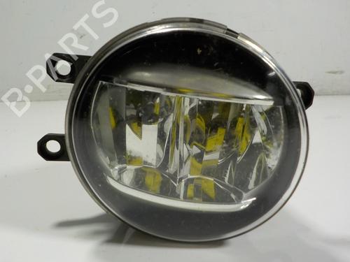 right-front-fog-light-lexus-is-iii-_e3_-8121048050-13794r-2013-12071423 main image