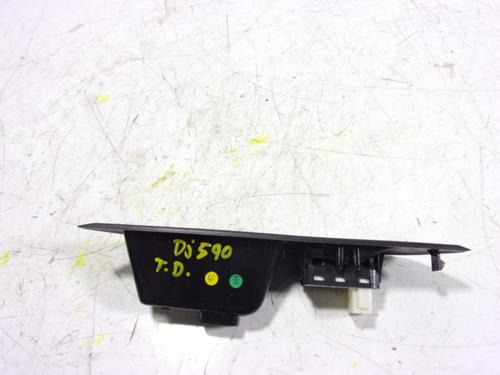 BP11189383I28 | Right rear window switch PEUGEOT 208 II (UB_, UP_, UW_, UJ_)  BP11189383I28