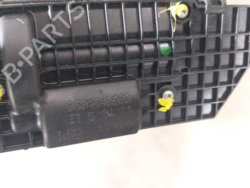 Tailgate lock PEUGEOT 2008 II (UD_, US_, UY_, UJ_, UR_, UC_) 1.2 PureTech 100 (USHNK) | BP27467600C101 