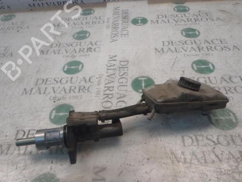 Used Brake master cylinder MERCEDES-BENZ VITO / MIXTO Van (W639) [2003-2025]  3816047