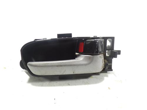 Used Front right interior door handle Front right interior door handle SUZUKI GRAND VITARA II (JT, TE, TD) 1.9 DDiS (JB419WD, JB419XD) (129 hp) 6970824 6970824