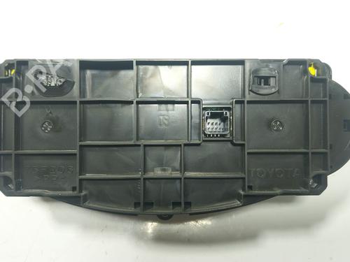 Climate control TOYOTA YARIS (_P13_) 1.5 (NSP131_) | BP28213789I5 