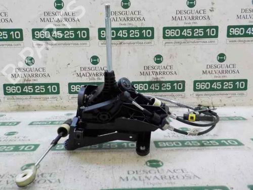 Used Gear lever Gear lever FORD FIESTA VI (CB1, CCN) 1.0 EcoBoost (100 hp) 7412223 7412223