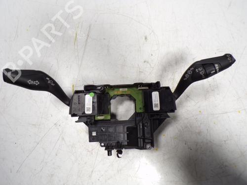 Used Steering column stalk FORD FOCUS III 1.6 TDCi (115 hp) 8641225