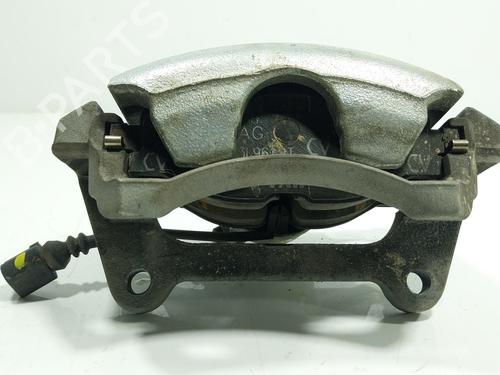Used Right front brake caliper Right front brake caliper SKODA SUPERB III Estate (3V5) [2015-2024] 33413704 33413704