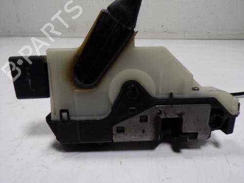 Front right lock PEUGEOT 2008 I (CU_) 1.5 BlueHDI 100 | BP17150327C97 