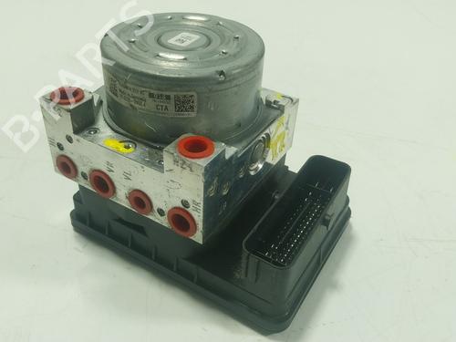 Used ABS pump AUDI A3 Sportback (8YA, 8YF) 30 TDI (116 hp) 25045103
