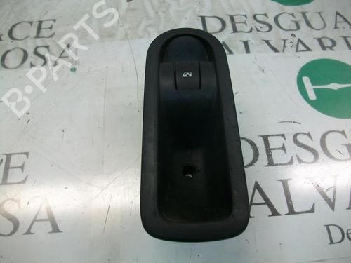 Used Left rear window switch RENAULT MEGANE II (BM0/1_, CM0/1_) 1.5 dCi (BM02, BM13, BM2A, CM02, CM13) (101 hp) 3762803