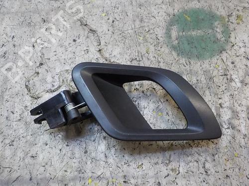 Used Front right interior door handle Front right interior door handle SKODA FABIA II (542) 1.2 (70 hp) 3857027 3857027