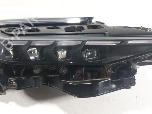 Used Right headlight TOYOTA C-HR (_X2_, _H2_) Hybrid (MAXH20) (197 hp) 29148358