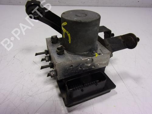 Used ABS pump ABS pump BMW 5 (E60) 530 i (231 hp) 15611136 15611136