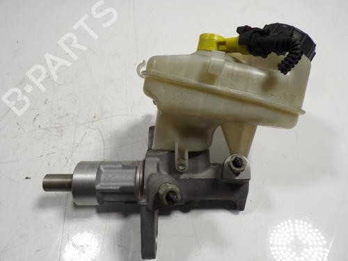 Used Brake master cylinder OPEL INSIGNIA A (G09) 2.0 CDTI (68) (163 hp) 8919386