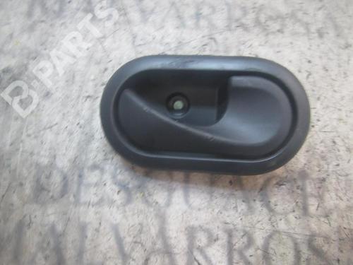 Used Rear right interior door handle Rear right interior door handle DACIA SANDERO 1.2 16V (75 hp) 3832098 3832098