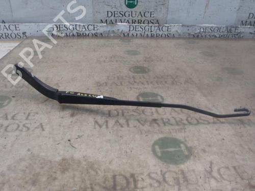 Used Front windshield wiper arm Front windshield wiper arm 3798927 3798927