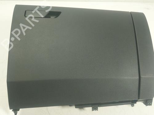Used Glove box Glove box SEAT LEON Sportstourer (KL8, KLD) 1.5 eTSI (150 hp) 25995587 25995587