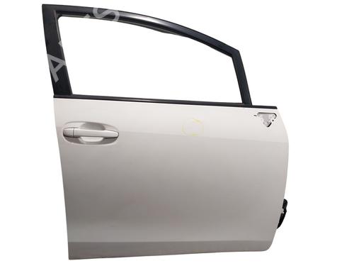 Used Right front door TOYOTA VERSO (_R2_) 2.0 D-4D (AUR20_, AUR20R) (126 hp) 27975563