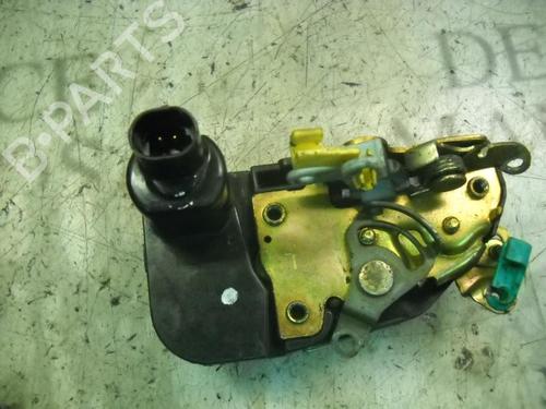Front left lock CHRYSLER VOYAGER / GRAND VOYAGER III (GS_, NS_) 2.5 TD | BP3787771C98 
