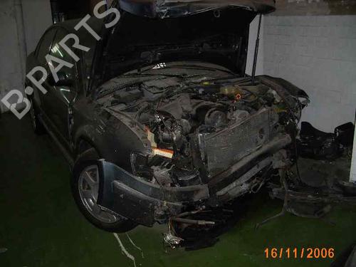 Venstre bak utvendig håndtak VW PASSAT B5.5 (3B3) 1.9 TDI | BP3750541C130 