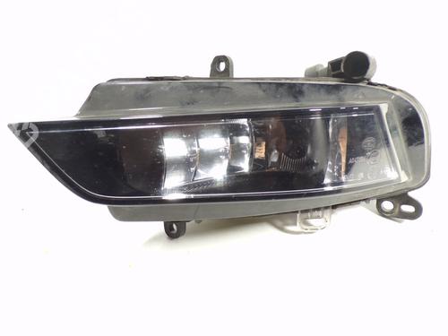 Used Left front fog light Left front fog light AUDI A1 Sportback (8XA, 8XF) 1.6 TDI (115 hp) 7309175 7309175