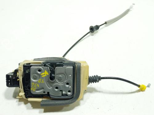 rear-right-lock-volvo-xc40-536-2017-36674839 main image
