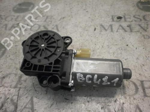 Right front window motor FORD FIESTA V (JH_, JD_) 1.4 TDCi | BP3785988E20 