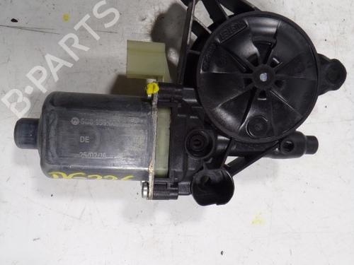 Right front window motor SKODA OCTAVIA III Combi (5E5, 5E6) 2.0 TDI | BP7308904E20 