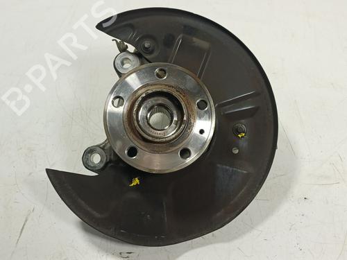 Używane Zwrotnica przednia lewa Zwrotnica przednia lewa VOLVO XC40 (536) T2 (129 hp) 36939275 36939275