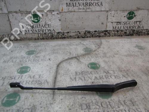 Used Front windshield wiper arm Front windshield wiper arm SKODA CITIGO (NF1) 1.0 (60 hp) 12172222 12172222