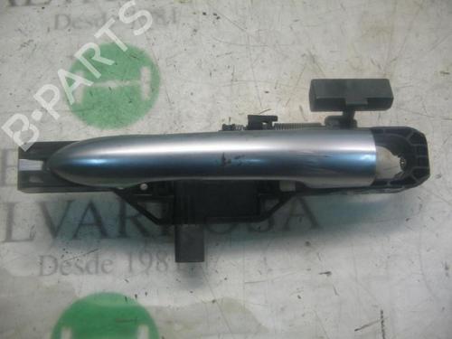 Used Front left exterior door handle Front left exterior door handle 3755096 3755096