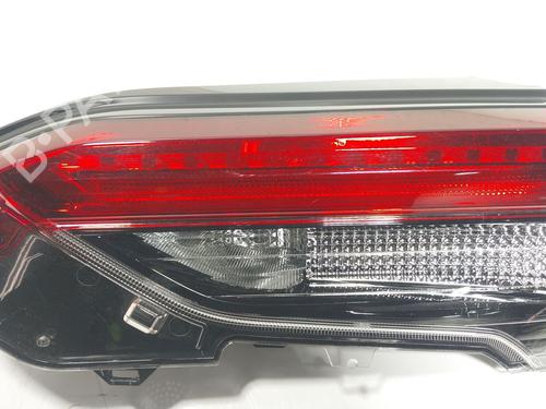 Feu de coffre droit TOYOTA RAV 4 V (_A5_, _H5_) 2.5 Hybrid (AXAH52) (218 hp) 31346838