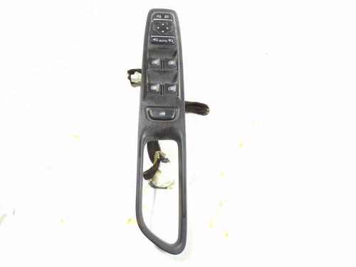 Used Left front window switch Left front window switch RENAULT CAPTUR I (J5_, H5_) [2013-2026] 8122015 8122015