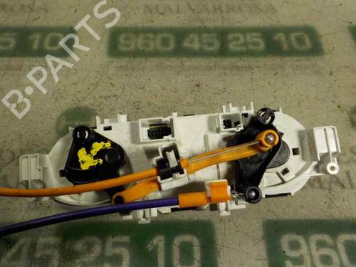 Climate control PEUGEOT 208 I (CA_, CC_) 1.6 BlueHDi 100 | BP6541684I5 