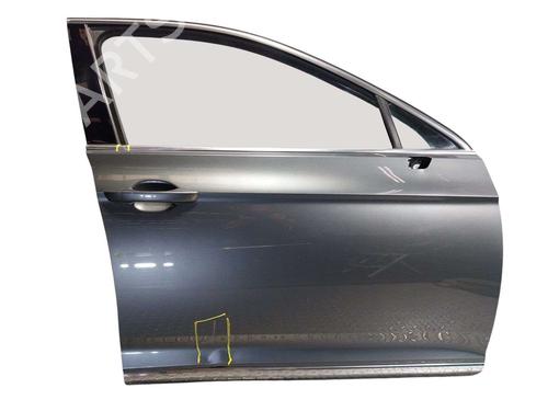 Used Right front door Right front door 39452812 39452812