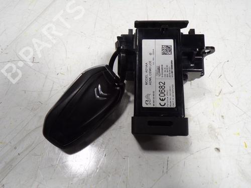 Used Ignition barrel Ignition barrel CITROËN C4 Picasso II [2013-2026] 8647324 8647324