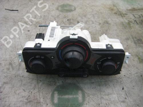 Used Climate control Climate control RENAULT MEGANE II Saloon (LM0/1_) 1.5 dCi (LM0F, LM0T, LM2B) (82 hp) 3778388 3778388